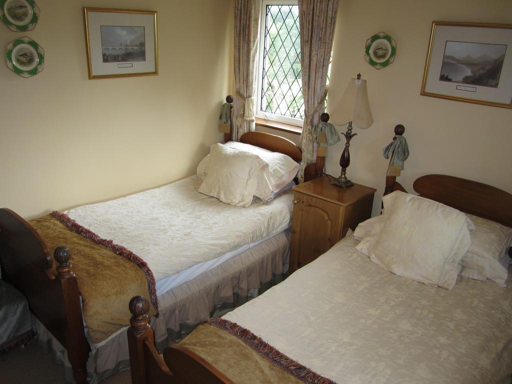 Killyon Guest House نافان الغرفة الصورة
