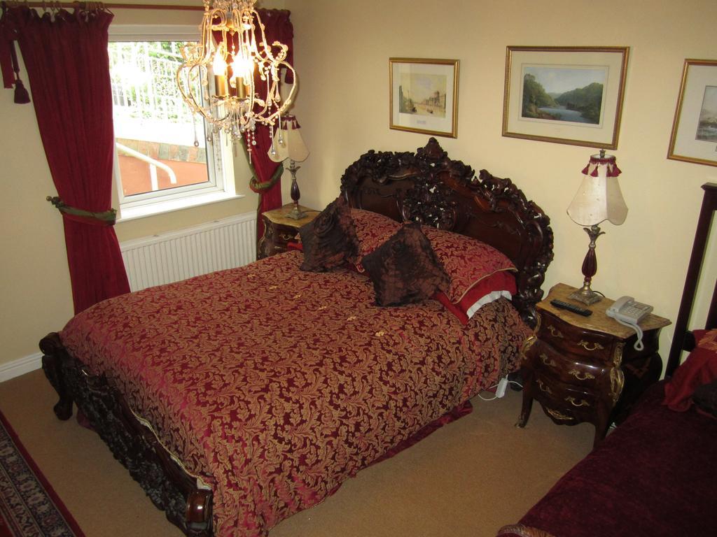 Killyon Guest House نافان الغرفة الصورة